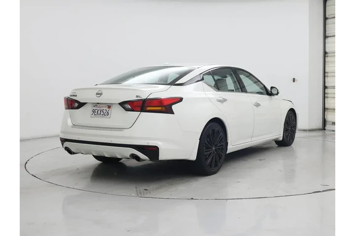 $16998 : Nissan Altima 2023 2.5 SL 4d image 8