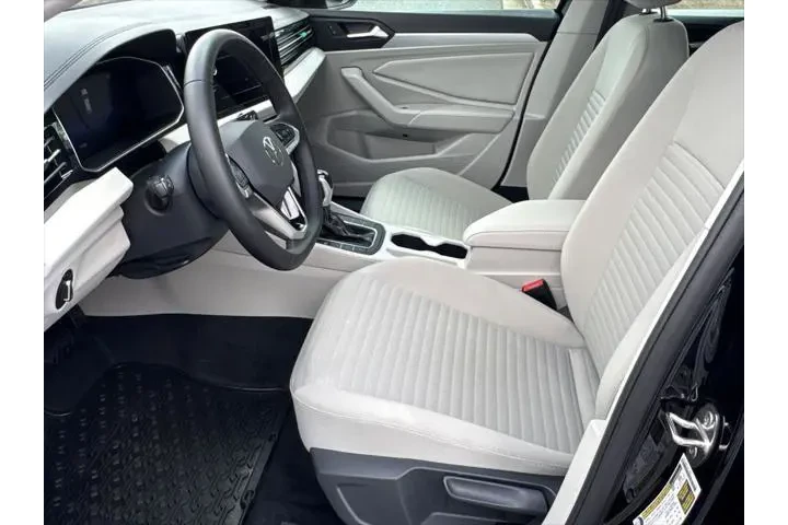 $18645 : Volkswagen Jetta 2025 S 4dr image 9