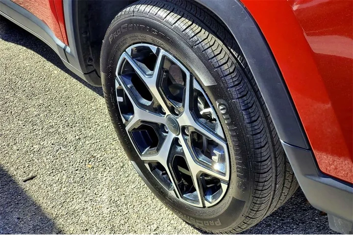 $25991 : Jeep Compass 2025 4x4 Limite image 5