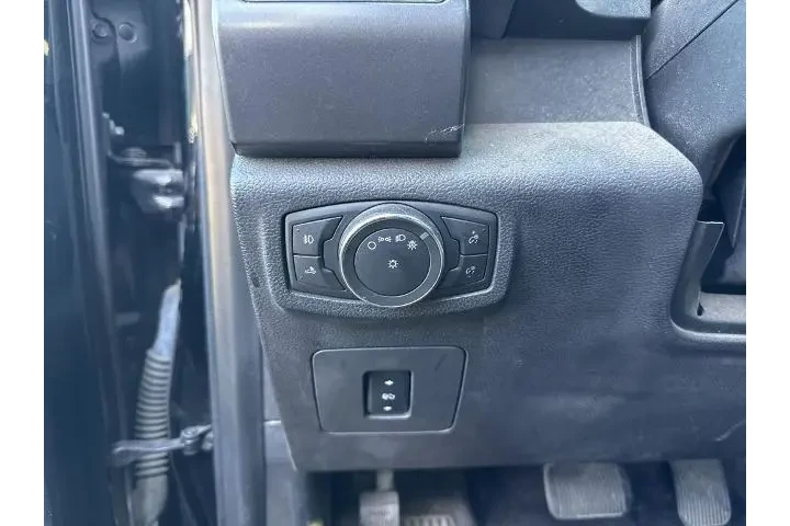 $16232 : Ford F-150 2016 4x4 XLT 4dr image 7