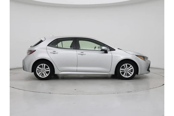 $22998 : Toyota Corolla Hatchback 202 image 7