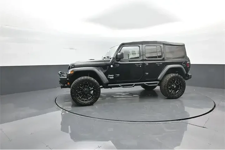 $24915 : Jeep Wrangler Unlimited 2020 image 4