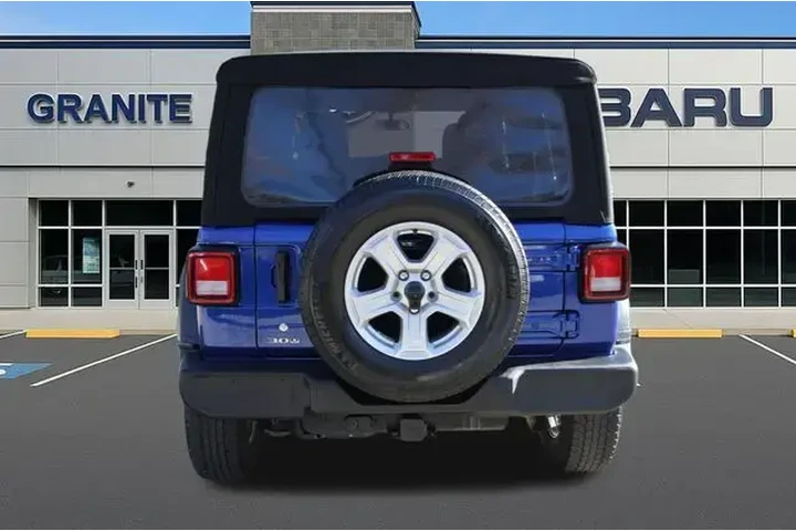 $24990 : Jeep Wrangler Unlimited 2020 image 8