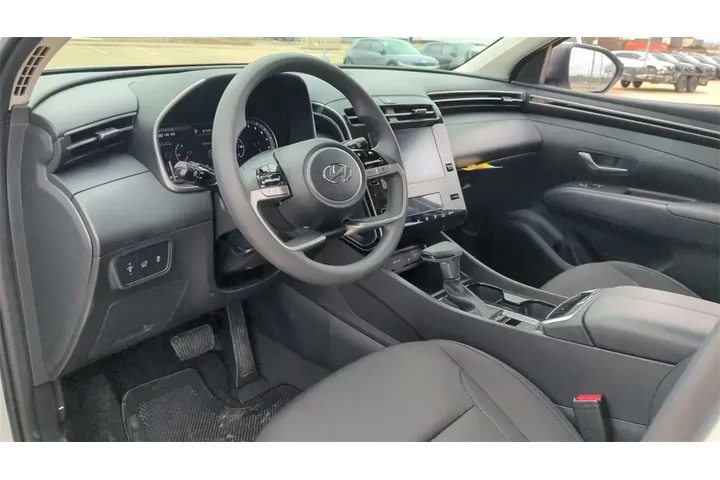 $22985 : Hyundai TUCSON 2024 SEL Flee image 9