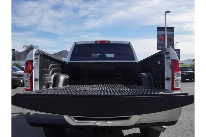 $37835 : Ram 2500 2024 4x4 Big Horn 4 image 5