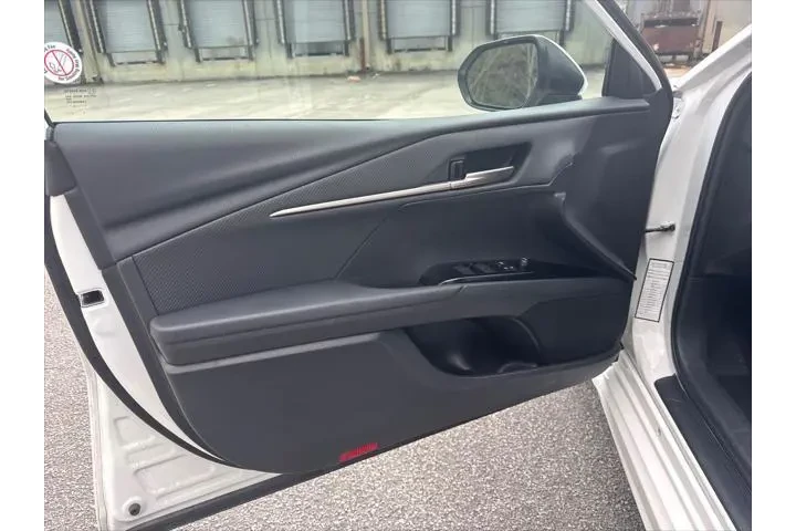 $24920 : Toyota Camry 2025 SE 4dr Sed image 10