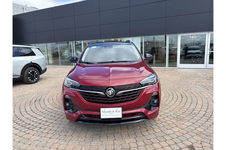 $20999 : 2021 Encore GX Essence image 2