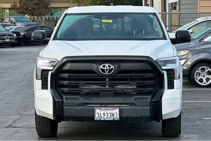 $29763 : Toyota Tundra 2022 4x2 SR 4d image 6