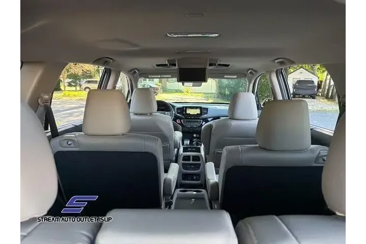 $30495 : Honda Pilot 2022 AWD Touring image 9