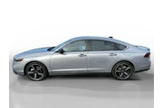 $25320 : Honda Accord Hybrid 2024 Spo thumbnail