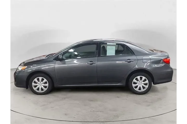 $6961 : Toyota Corolla 2011 LE 4dr S image 2
