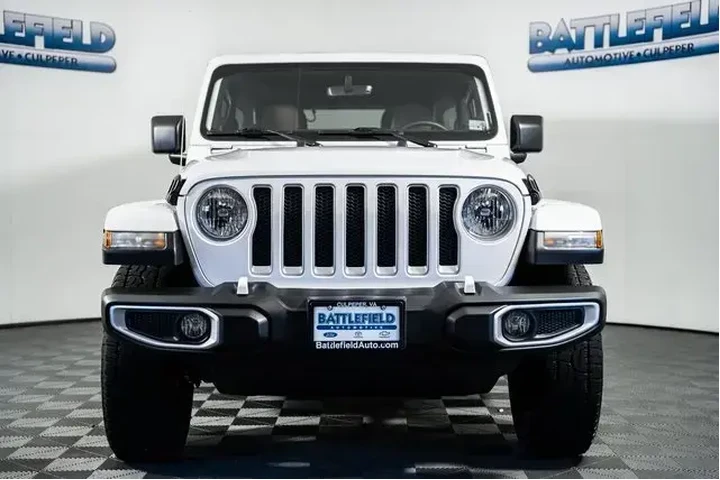 $28900 : Jeep Wrangler Unlimited 2022 image 2