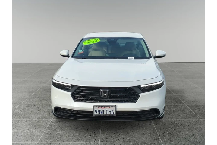 $28404 : Honda Accord 2024 LX 4dr Sed image 8