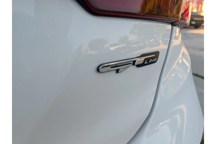 $18995 : 2021 Forte GT-Line image 7