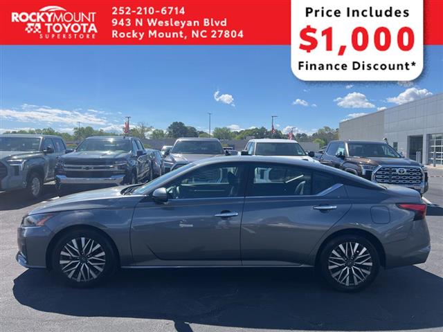 $22590 : PRE-OWNED 2023 NISSAN ALTIMA image 4