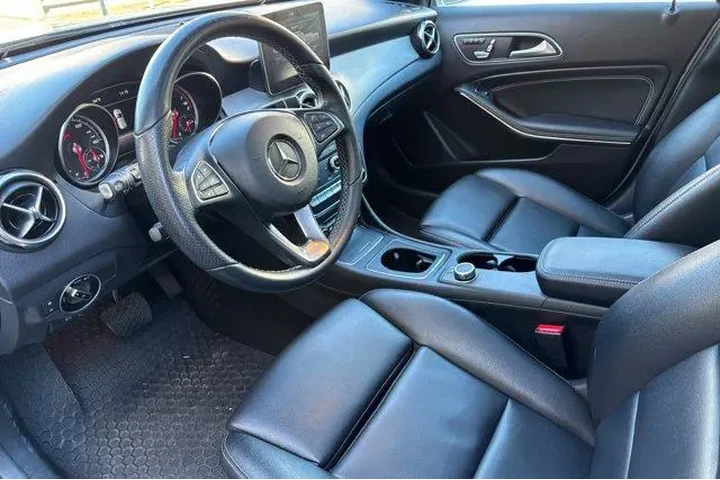 $16748 : Mercedes-Benz GLA 2018 AWD G image 10