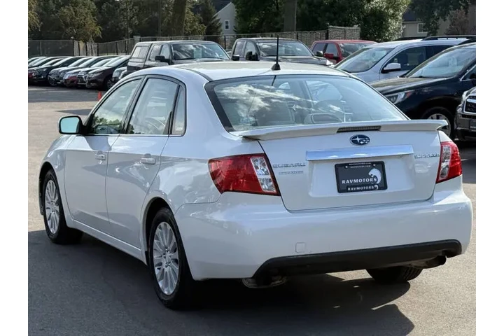 $4972 : 2011 Impreza 2.5i Premium image 10