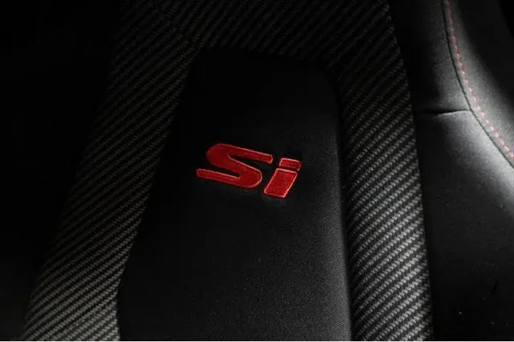 $19949 : Honda Civic 2018 Si 4dr Seda image 4