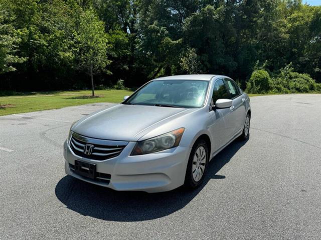 $12500 : 2011 Accord LX image 2