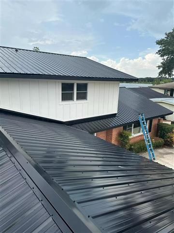 Hernandez Roofing INC image 1