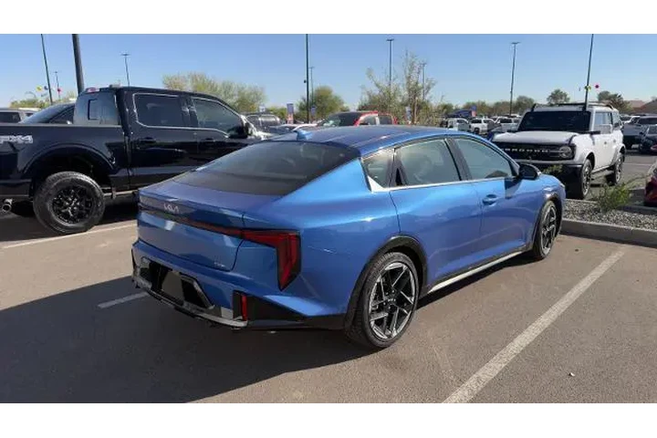 $27248 : Kia K4 2025 GT-Line 4dr Seda image 3