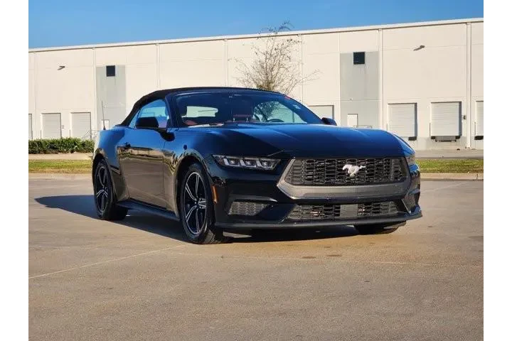 $35610 : Ford Mustang 2025 EcoBoost P image 3