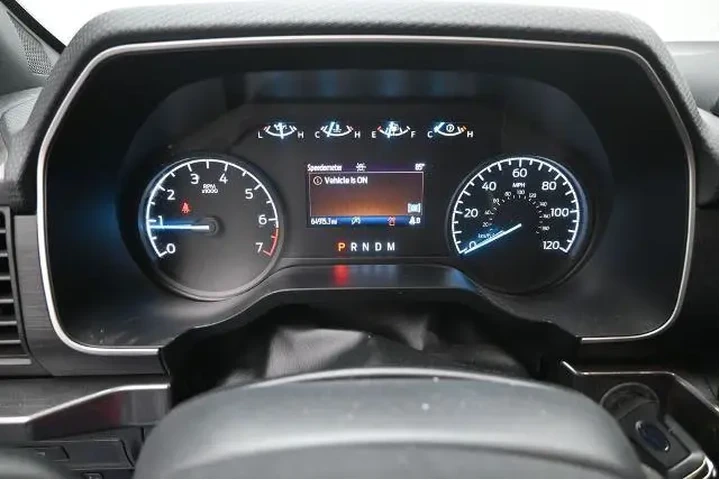 $33984 : Ford F-150 2023 4x2 XL 4dr S image 4