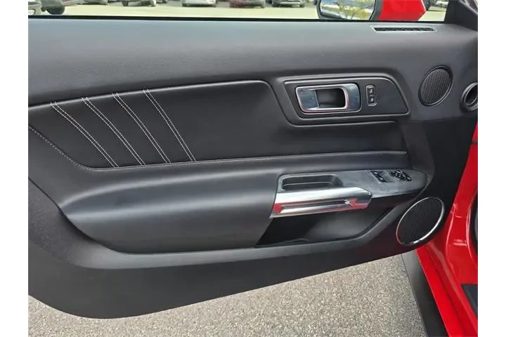 $24500 : Ford Mustang 2023 EcoBoost P image 8