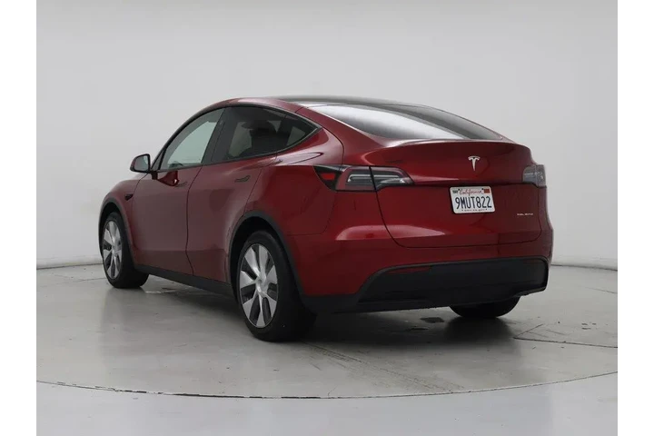 $39998 : Tesla Model Y 2024 AWD Long image 2