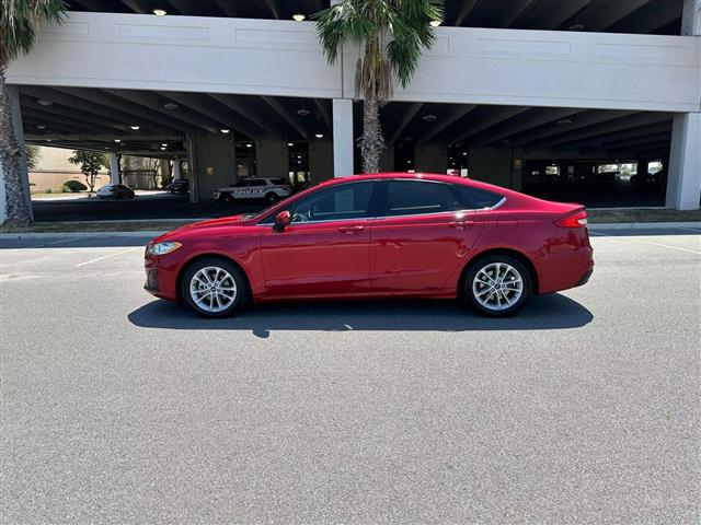 $16000 : 2020 FORD FUSION2020 FORD FUS image 9