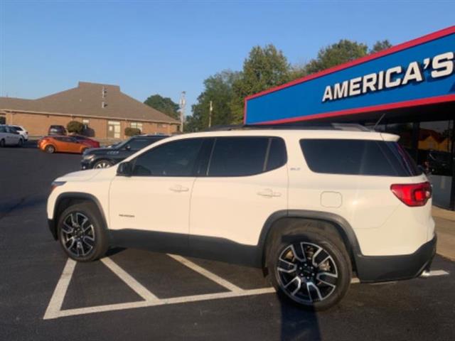 2019 GMC Acadia image 5