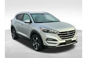 $13913 : Hyundai TUCSON 2016 AWD Spor thumbnail