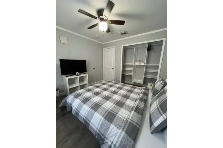 $1000 : SE RENTAN DOS HABITACIONES image 4