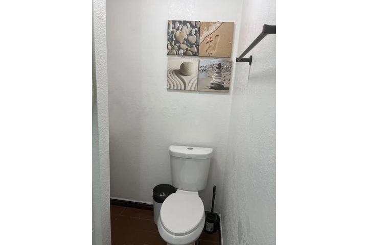 $950 : Sur centro image 2
