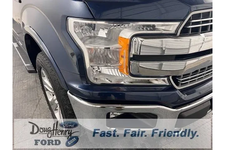 $30795 : Ford F-150 2019 4x4 Lariat 4 image 8