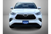 $28688 : Toyota Highlander 2020 AWD X thumbnail