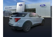 $33895 : Ford Explorer 2023 AWD XLT 4 thumbnail