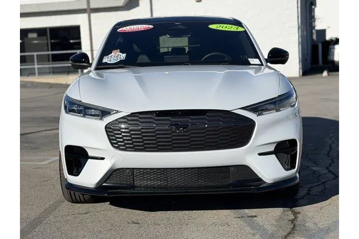 $38995 : Ford Mustang Mach-E 2023 AWD image 2