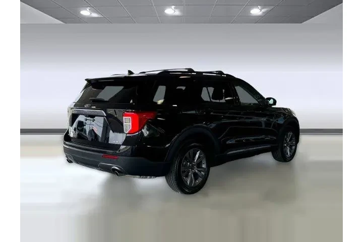 $29798 : Ford Explorer 2022 AWD XLT 4 image 9