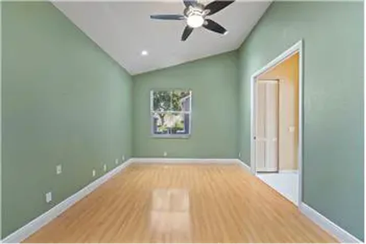 $5500 : Rental property with 3 bedro image 10