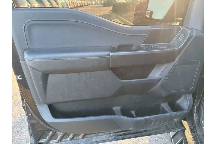 $33000 : Ford F-150 2022 4x4 XLT 4dr image 8