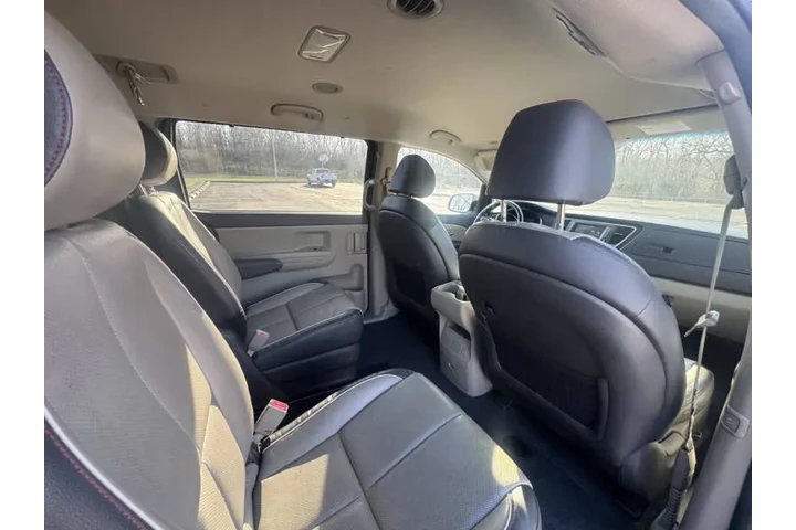 $6999 : 2017 Sedona LX image 10