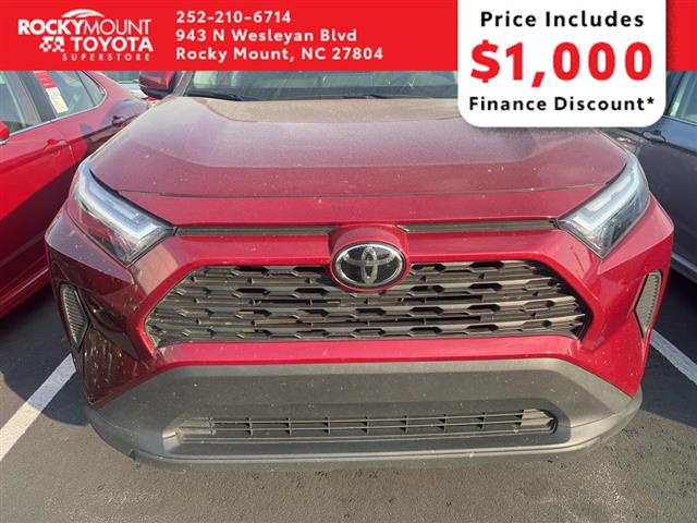 $24790 : PRE-OWNED 2022 TOYOTA RAV4 XLE image 3