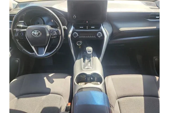 $27990 : Toyota Venza 2023 AWD LE 4dr image 8