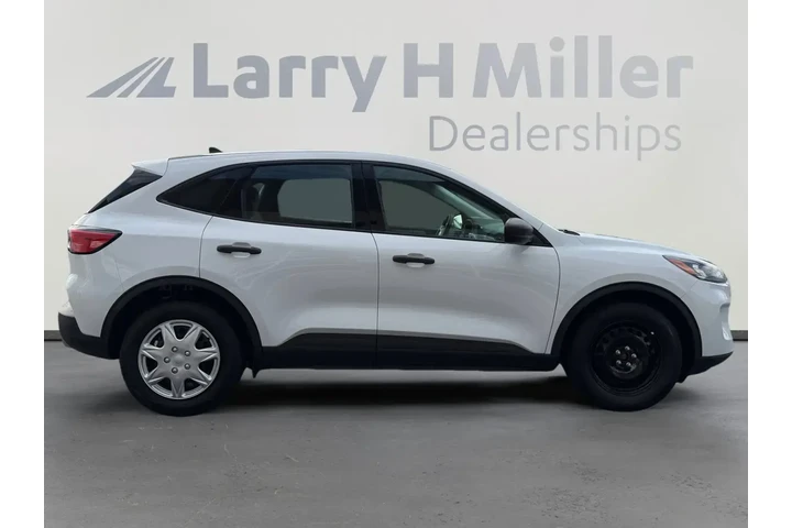 Ford Escape 2022 S 4dr SUV image 6