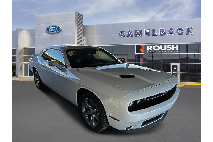 $20393 : Dodge Challenger 2019 SXT 2d image 2