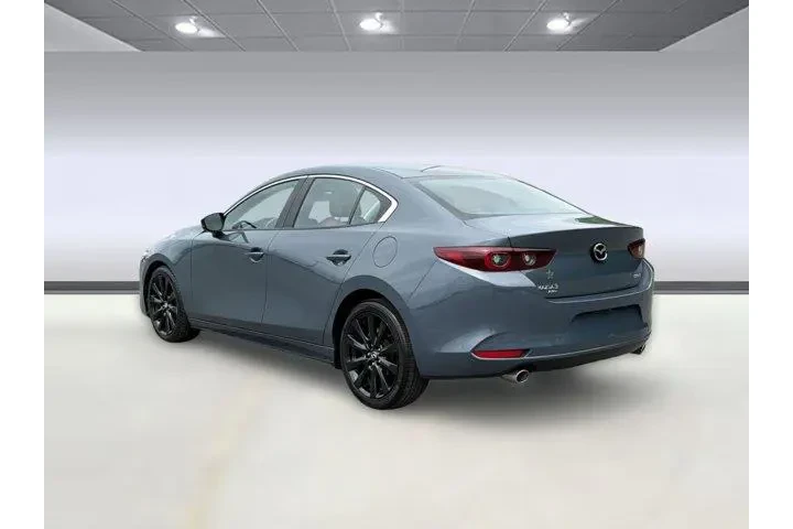 $22898 : Mazda Mazda3 Sedan 2023 AWD image 3