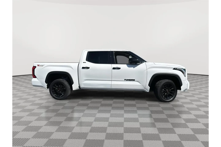 $45000 : 2023 Tundra SR5 image 8