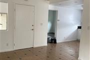 $2800 : NORTH HOLLYWOOD APT. DE 3 RECS thumbnail