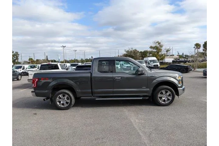 $20816 : Ford F-150 2016 4x4 XLT 4dr image 9